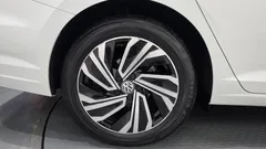 2021 Volkswagen Jetta 1.4 TSI Prestige — фото 5