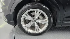 2022 Audi Q8 45 TDI Quattro Premium — фото 5