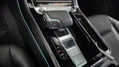 2022 Audi Q8 45 TDI Quattro Premium — фото 9