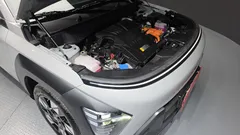 2023 Hyundai Kona Inspiration, серо-серебристый — фото 6