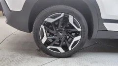 2023 Kia Seltos Gasoline 1.6 Turbo 2WD, белый — фото 5