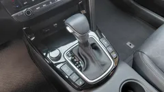 2023 Kia Seltos Gasoline 1.6 Turbo 2WD, белый — фото 9