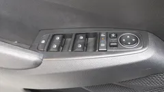 2023 Kia Seltos Gasoline 1.6 Turbo 2WD, белый — фото 17