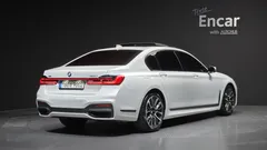2022 BMW 7-Series 740Li xDrive M Sport Package — фото 2