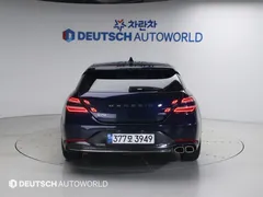 2023 Genesis G70 Gasoline 2.0T 2WD, синий — фото 4