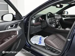 2023 Genesis G70 Gasoline 2.0T 2WD, синий — фото 15