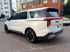 2026 Kia Carnival HEV 9seater Signature — фото 6
