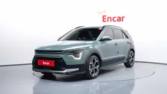 2022 Kia Niro Signature, 담녹색 — фото 1