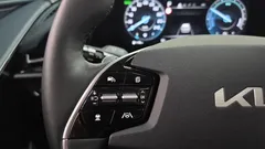 2022 Kia Niro Signature, 담녹색 — фото 20