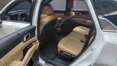 2023 Kia Sorento HEV 1.6 2WD — фото 12