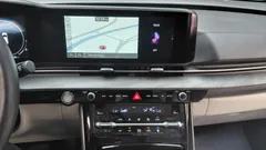 2023 Kia Canival Gasoline 9-Seater Signature, белый — фото 14