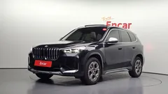 2024 BMW X1 sDrive 20i xLine, чёрный — фото 1