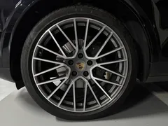 2022 Porsche Cayenne 3.0 COUPE PLATINUM EDITION, чёрный — фото 5