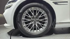 2023 Genesis G80 Gasoline 2.5 Turbo AWD, белый — фото 5