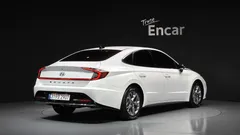 2022 Hyundai Sonata 2.0 — фото 2