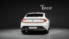 2022 Hyundai Sonata 2.0 — фото 4