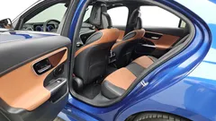 2022 Mercedes-Benz C-Class C300 AMG Line, синий — фото 16