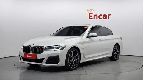 2023 BMW 5-Series 530e M Sport