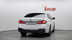 2023 BMW 5-Series 530e M Sport — фото 4