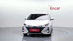 2022 Toyota Prius 1.8, белый — фото 3