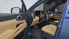 2022 Kia Sorento HEV 1.6 4WD — фото 10