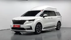 2023 Kia Carnival Gasoline 7-Seater Hi-Limousine — фото 1