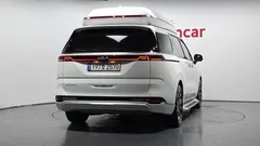 2023 Kia Carnival Gasoline 7-Seater Hi-Limousine — фото 4