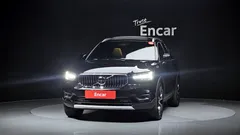 2022 Volvo XC40 B4 Inscription — фото 3