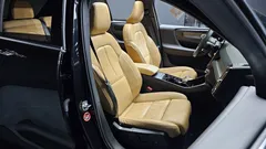 2022 Volvo XC40 B4 Inscription — фото 12