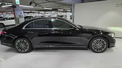 2022 Mercedes-Benz S-Class S350 d — фото 9
