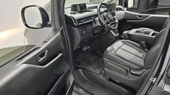 2022 Hyundai Staria Cargo 3-Seater — фото 10