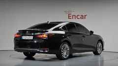 2024 Lexus ES Executive, чёрный — фото 2