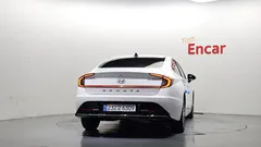 2022 Hyundai Sonata 2.0 — фото 4