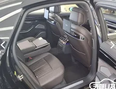 2021 Audi A8 55 TFSI Quattro Premium LWB, чёрный — фото 10