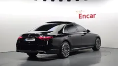 2021 Mercedes-Benz S-Class S580L 4MATIC, чёрный — фото 2