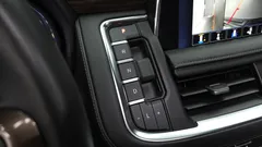 2022 ChevroletGMDaewoo Tahoe 6.2 High Country 4WD, чёрный — фото 9