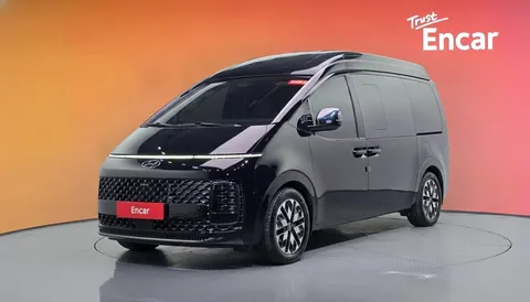 2023 Hyundai Staria 4WD Lounge 9-Seater