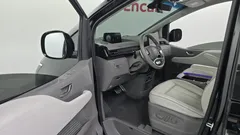 2023 Hyundai Staria 4WD Lounge 9-Seater — фото 10