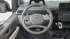 2023 Hyundai Staria 4WD Lounge 9-Seater — фото 13