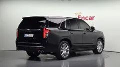 2022 ChevroletGMDaewoo Tahoe 6.2 High Country 4WD, чёрный — фото 2