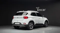 2022 Hyundai Venue 1.6 Modern Plus, белый — фото 2