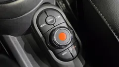 2022 Mini Cooper 5Door Classic Plus Launch Pack, зелёный — фото 20