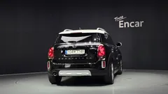 2021 Mini Countryman ALL4, чёрный — фото 4