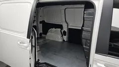 2023 Hyundai Staria Cargo 3-Seater — фото 15