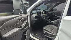 2022 ChevroletGMDaewoo Traverse 3.6 AWD Redline — фото 10