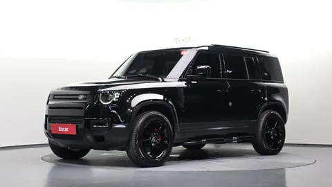 2023 Land Rover Defender 110 D300 HSE