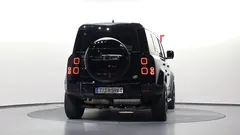 2023 Land Rover Defender 110 D300 HSE — фото 4