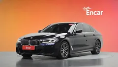 2023 BMW 5-Series 520i M Sport — фото 1