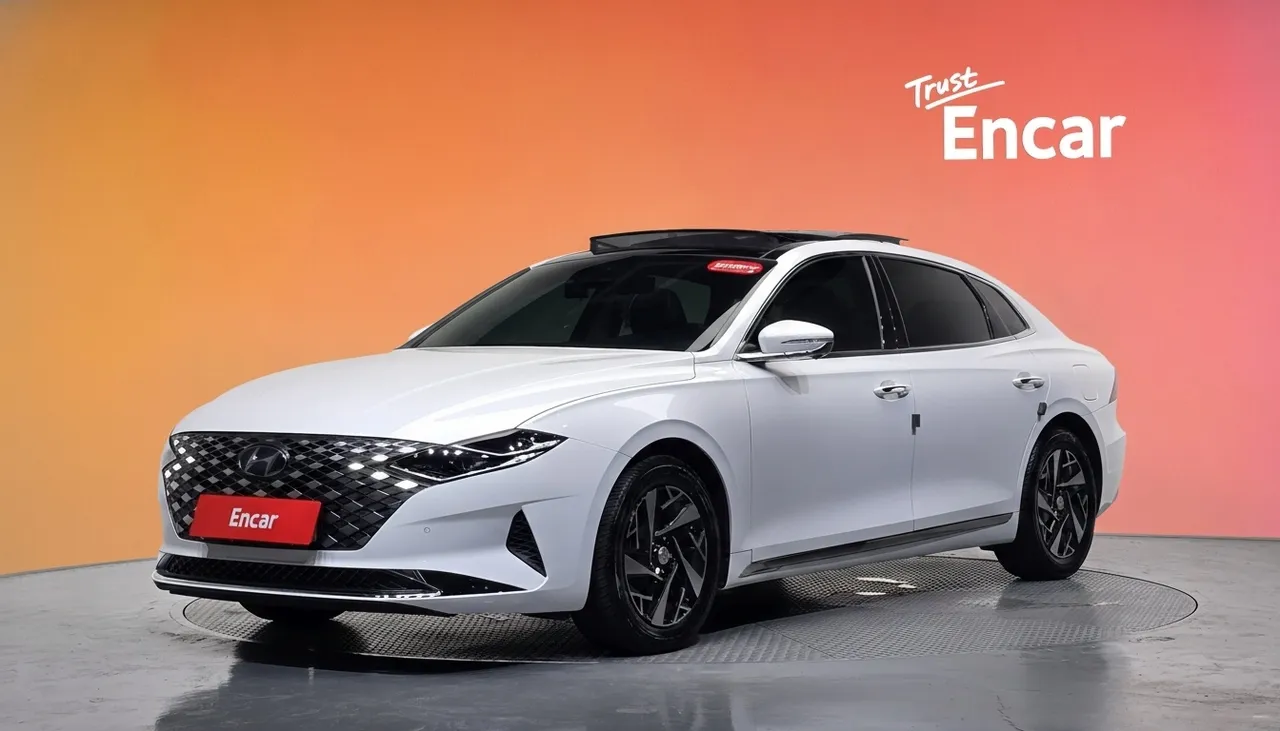 2022 Hyundai Grandeur Le Blanc