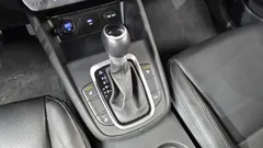 2023 Hyundai Kona Modern, серый — фото 9